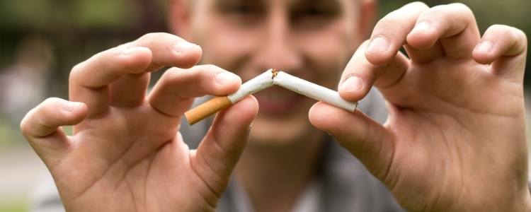 Le sigarette elettroniche aiutano a smettere di fumare? - Outlet della  Sigaretta Elettronica